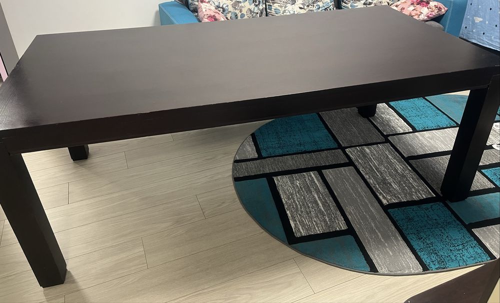 Masă mare din lemn masiv – 200 × 100 cm