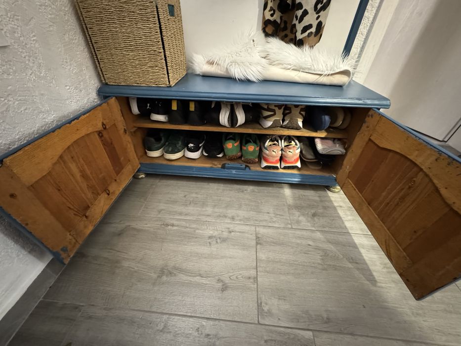 Продавам портманто