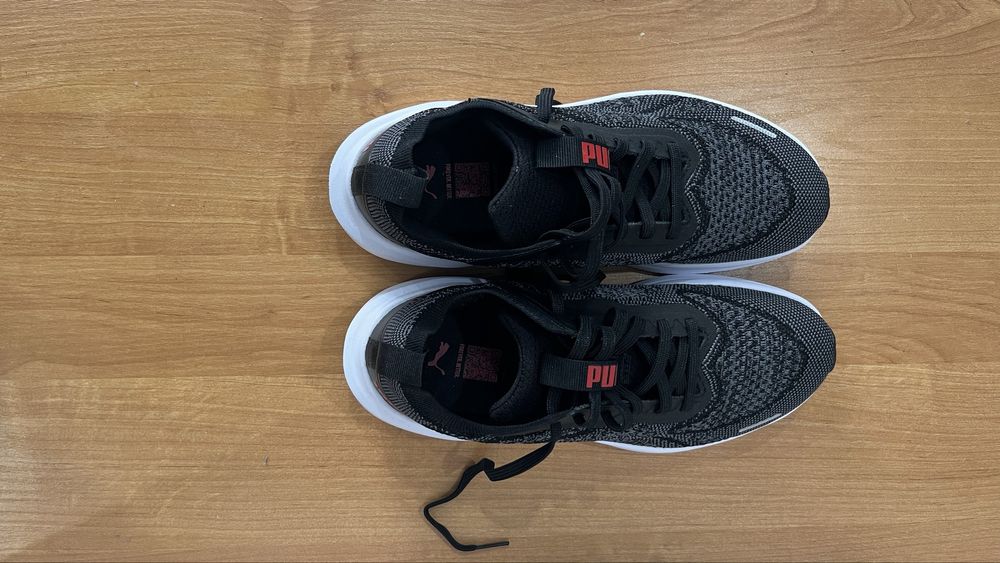 Продам спортивные кроссовки PUMA