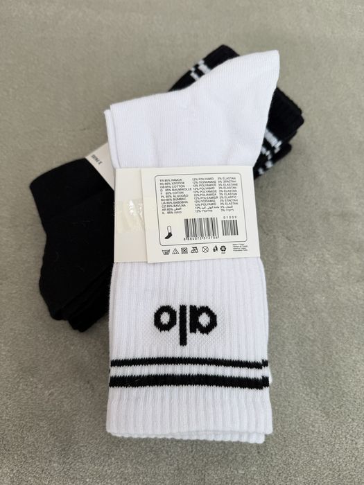 3 броя ALO yoga чорапи Unisex Throwback Crew Sock