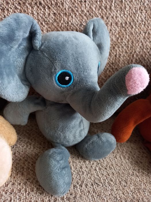 Продам мягкие игрушки