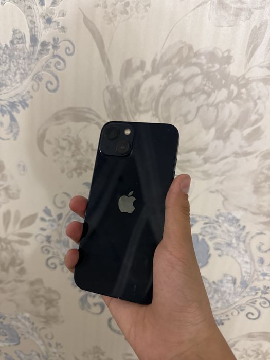Продам iPhone 13 256