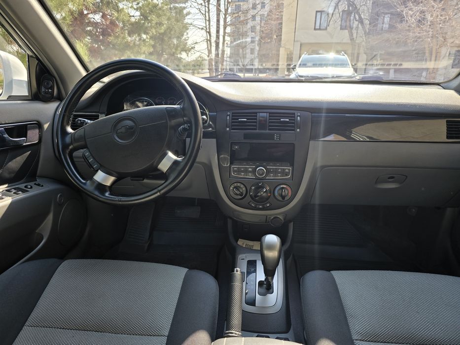 Продам Gentra 2022