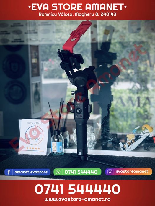 Gimbal DJI Ronin-SC Stabilizator pe 3 axe pentru camere mirrorless + DJI Ronin-SC Focus Motor + Clamp/suport pentru telefon