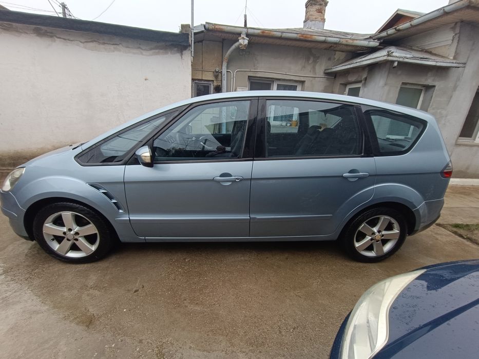 Ford s-max de vânzare
