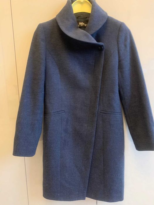 Продавам вълнено палто Дика - ново