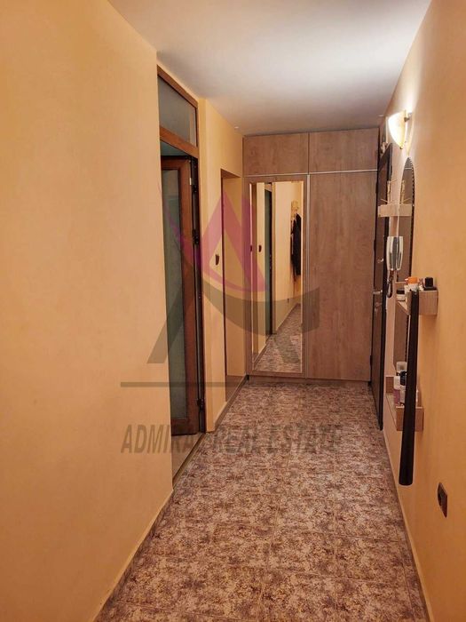 Дава се под наем Двустаен апартамент в Варна, Колхозен пазар - 70 кв.м за 480 € - Снимка #4