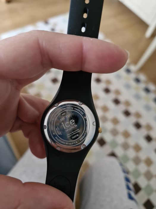 Часовник  Ice watch