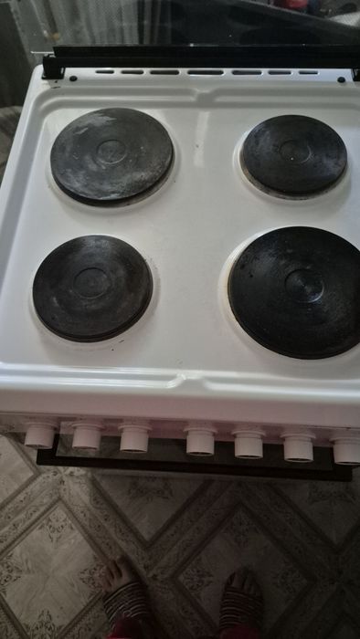 Продам электроплита не дорого