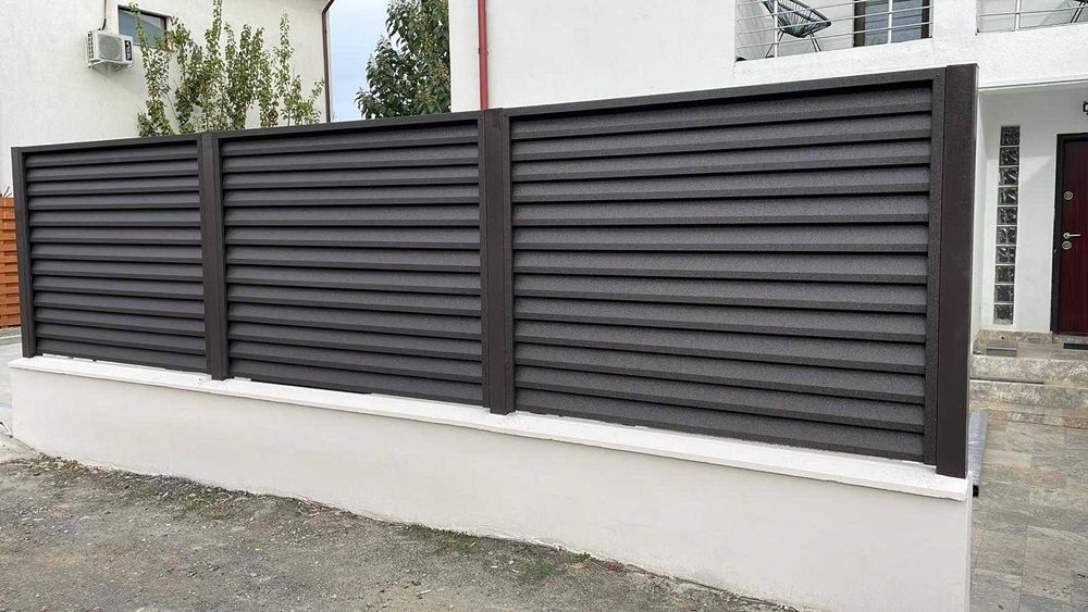 Gard metalic jaluzea | Suruburi ascunse | Valcea | Model 2025 |