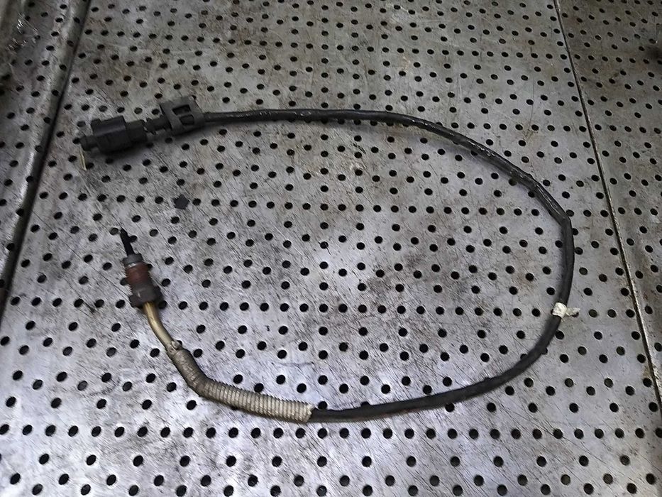 Senzor temperatura gaze 1.6 tdi vw golf 6 5k 03l906088ec