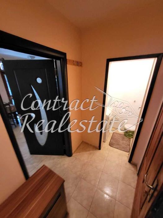 Дава се под наем Двустаен апартамент в Варна, Център - 60 кв.м за 392.7 € - Снимка #5