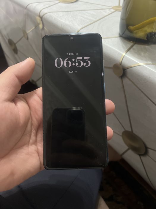Surochna sotiladi redmi not 12 pro