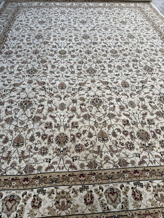 Продам шерстянной ковер