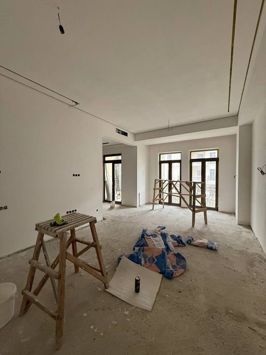 Бульвар 3х комнатная 105м² черновая отделка вид на парк и во двор