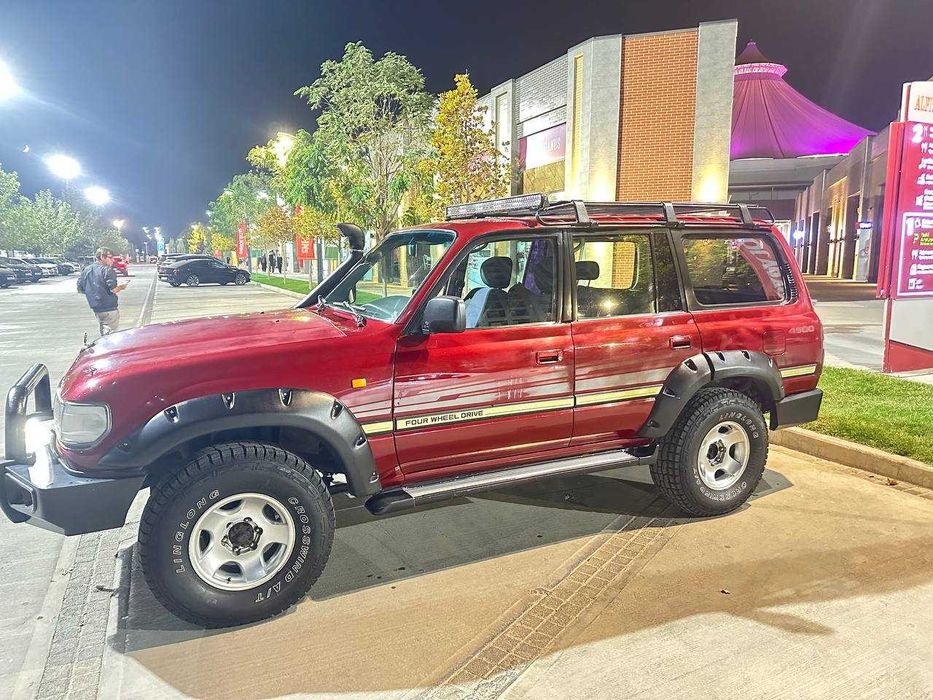 Toyota Land Cruiser 80