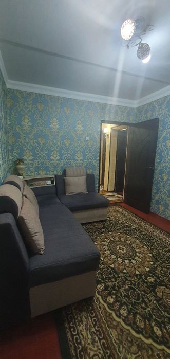 4 xonali Dom sotiladi