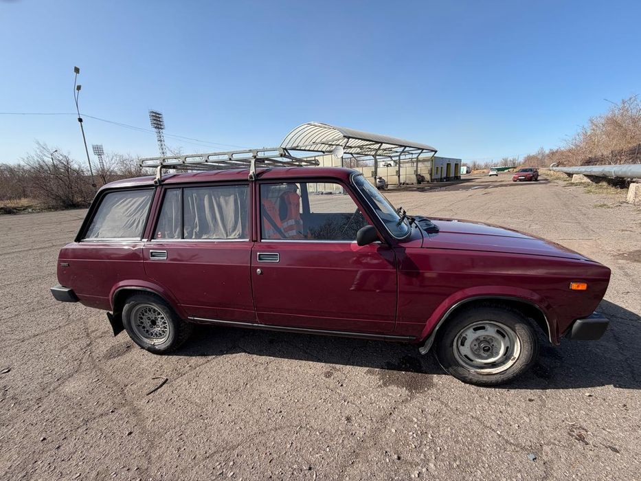 Продаю машину не дорого