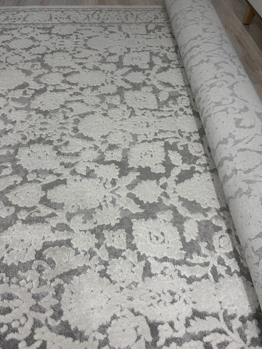 Продам ковер.