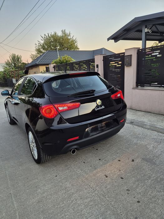 ALFA ROMEO Giulietta 2011 — imagine 5