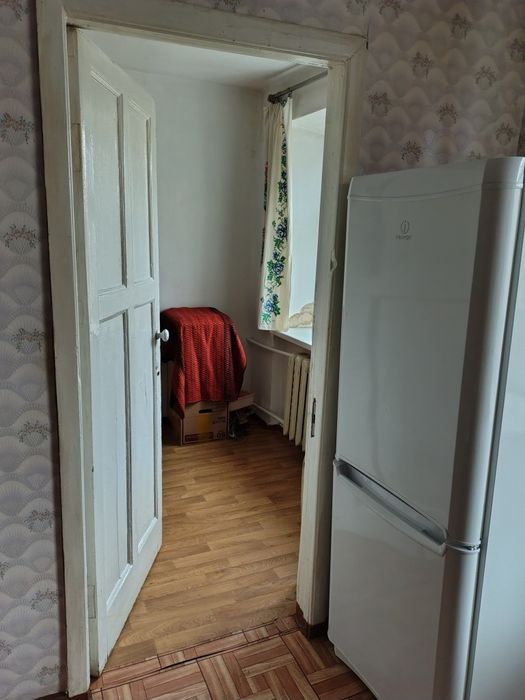 Продам 2 комнатную квартиру