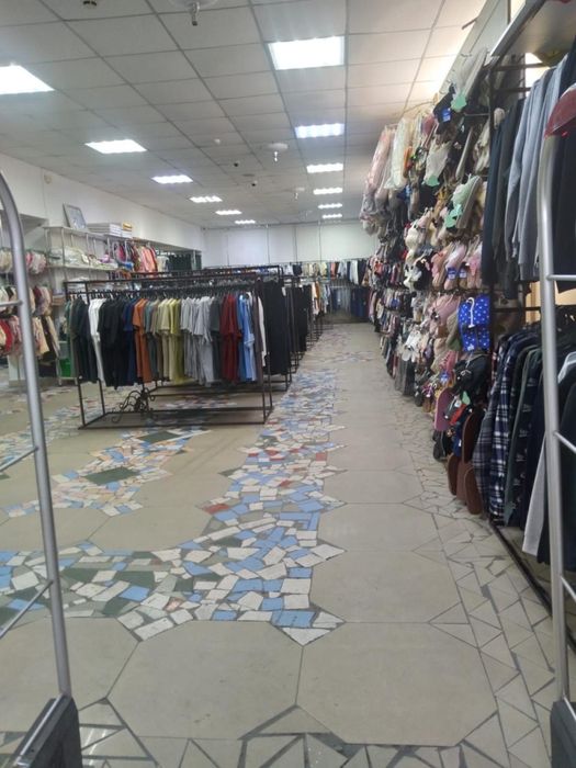 Сдам в аренду торговую площадь