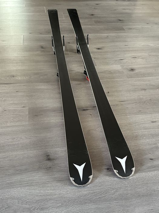 Schiuri Atomic Redster G9 Revoshock S + X12 GW 182cm