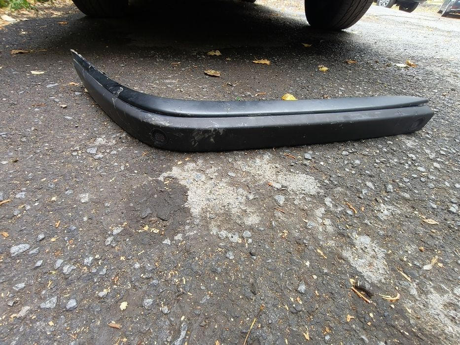 Накладка на бампер БМВ е38