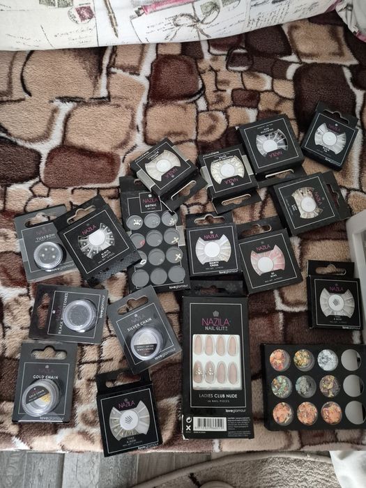 Tot ce este nevoie pentru construcție unghi  cu gel