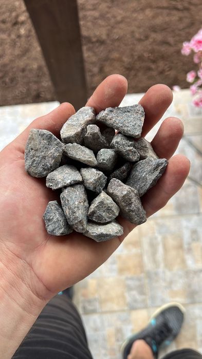 Piatra gabioane amenajari gradini piatra sparta concasata nisip