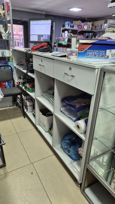 Стол рецепшн (касса)