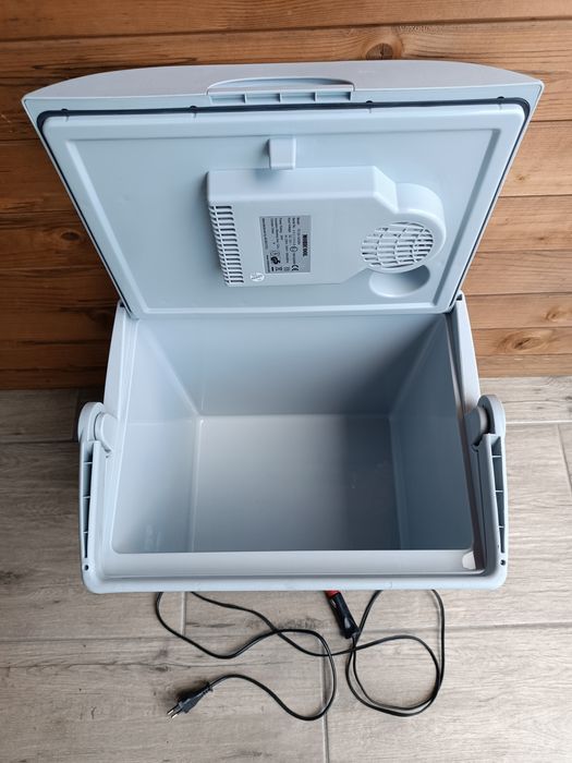 Хладилна чанта  Mobicool. Waeco 12/220v