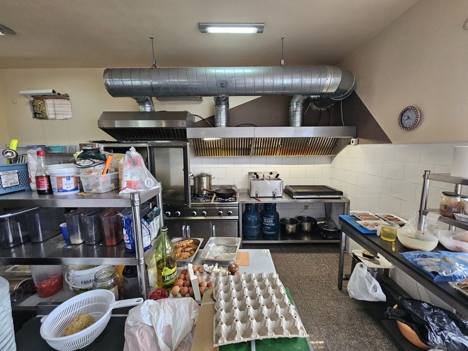 Дава се под наем Заведение в с. Ягодово, Област Пловдив - 200 кв.м за 35700 € - Снимка #12