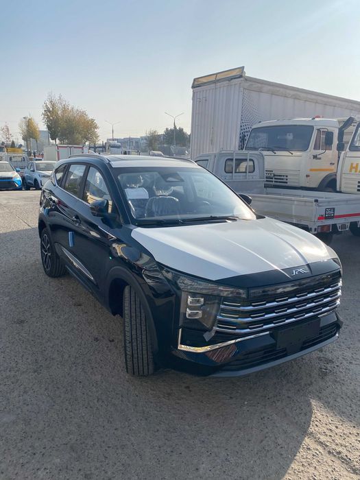 JAC JS 6 Raqobatda tengi yoq.