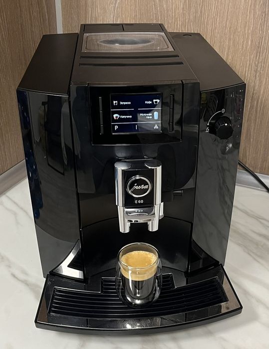 Кафеавтомат Jura E60