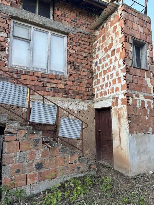 Продава се Къща в с. Зелениград, Област Перник - 90 кв.м за 467 €/кв.м - Снимка #6