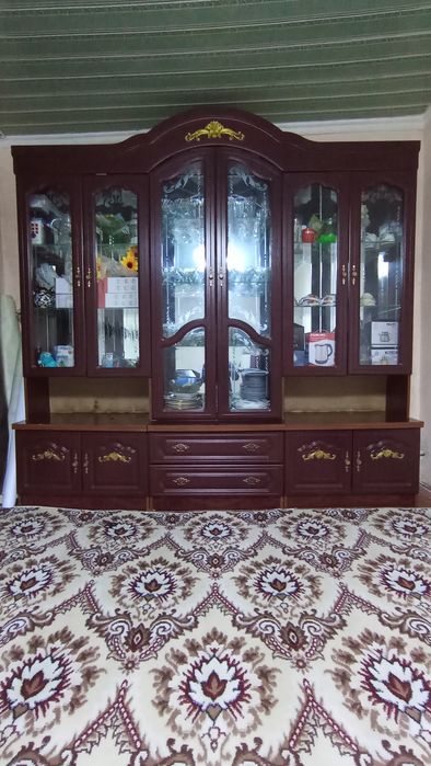 Сервант 2'50метр