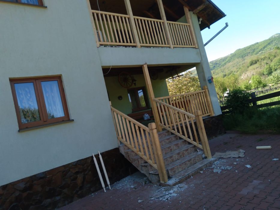 Foisoare, pergole, terase din lemne