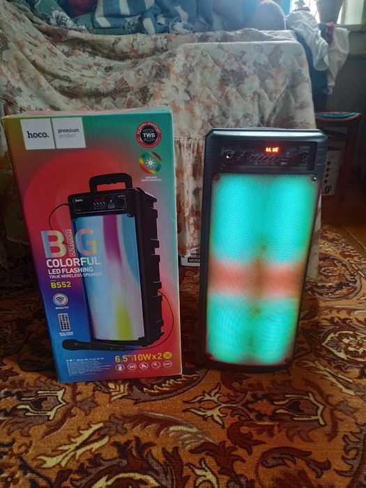 Продается блютуз колонка