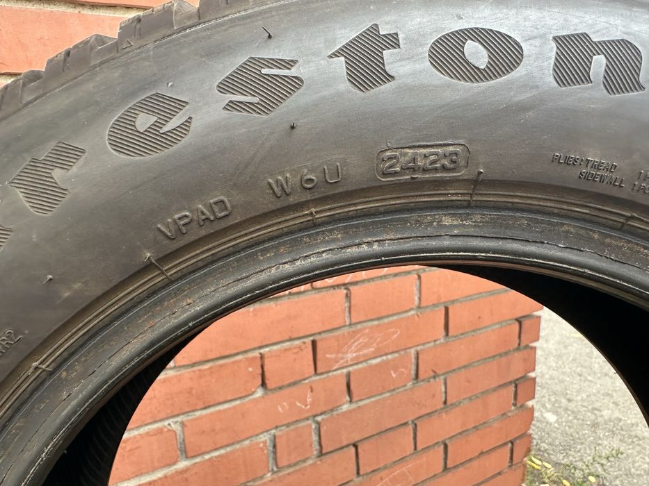 Продавам 2бр. Зимни гуми 185/65/15 Firestone
