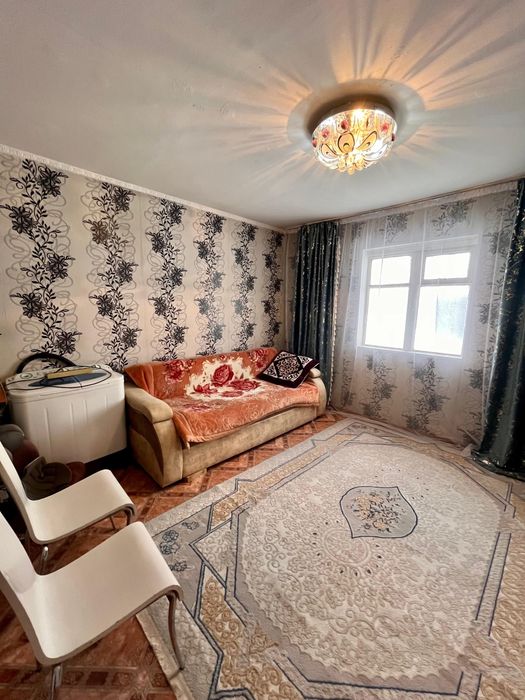 Продам 2 комн.дом в поселке Мирный