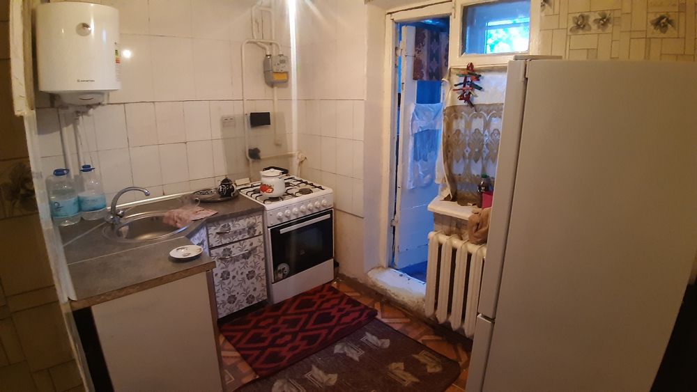 Navoiy Aeroport oldida 3 xonali kvartira sotiladi