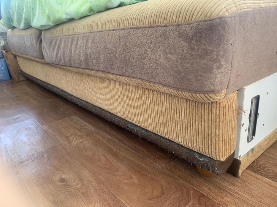 Продается диван б/у