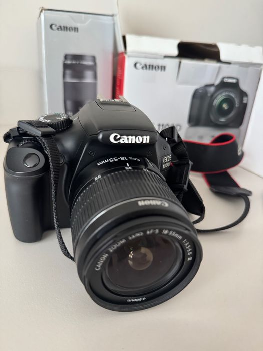 Продавам CANON EOS 1100D с два обектива