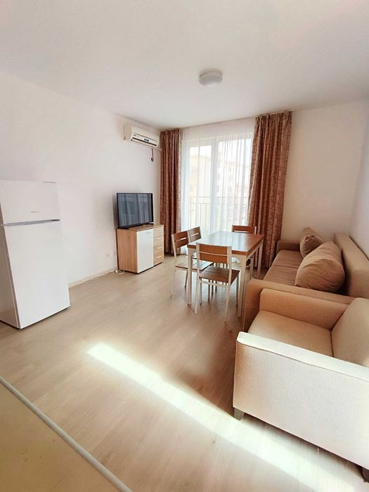 Продава се Двустаен апартамент в к.к. Слънчев бряг - 65 кв.м за 1031 €/кв.м - Снимка #1