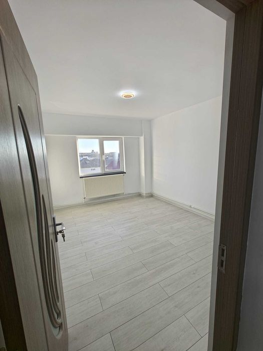 Apartament 3 camere Fetesti