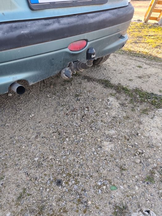 Теглич за ПЕЖО 206