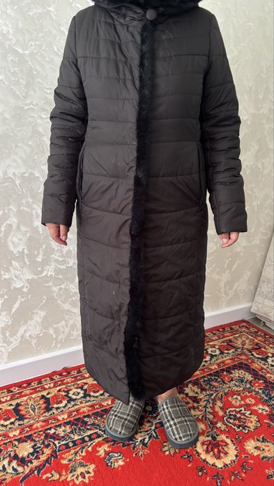 Продам куртку женскую