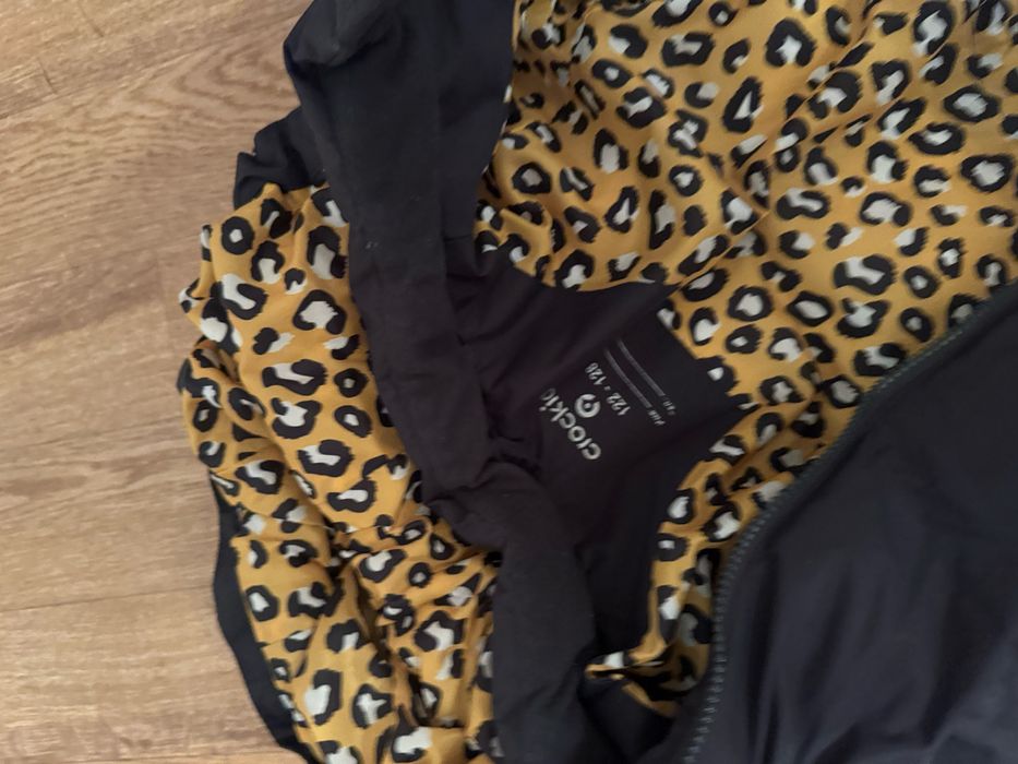 Продам зимнюю куртку