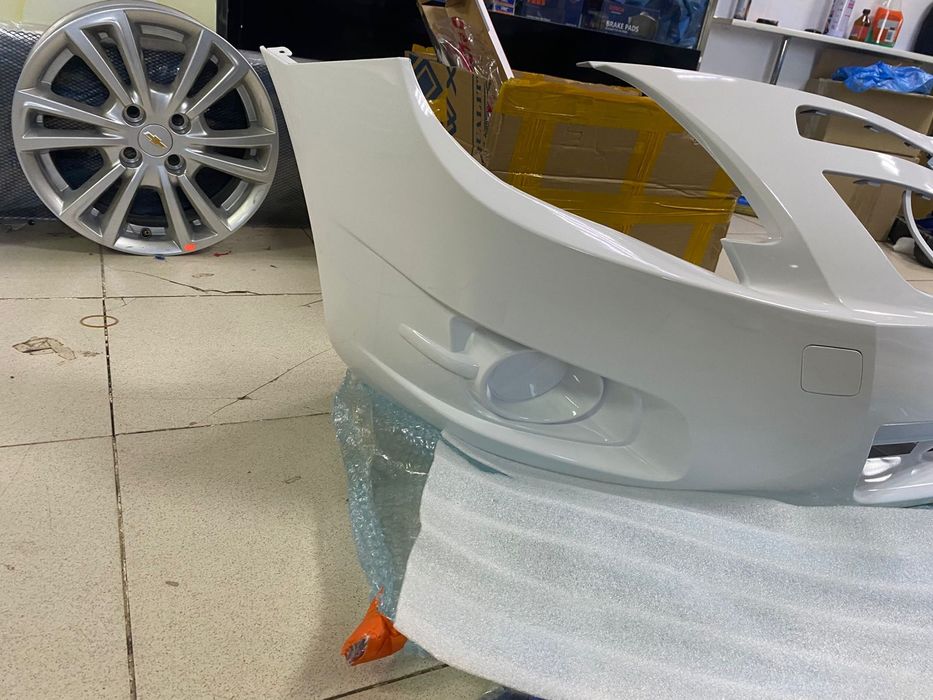 Бампер передний Шевролет Кобальт